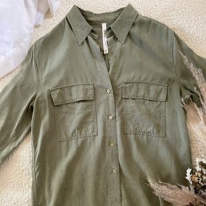 Aritzia Babaton Utility Button Up Mossy Stone